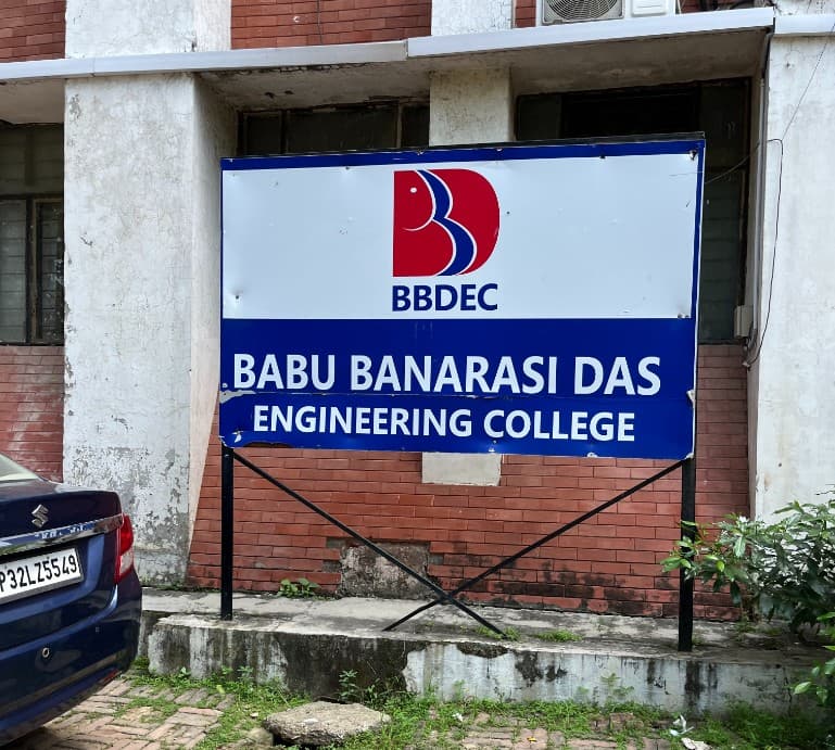 Babu Banarasi Das University Lucknow Campus photo 18